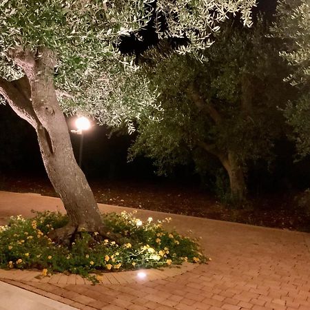 Tra Gli Ulivi Villa Putignano Exterior foto